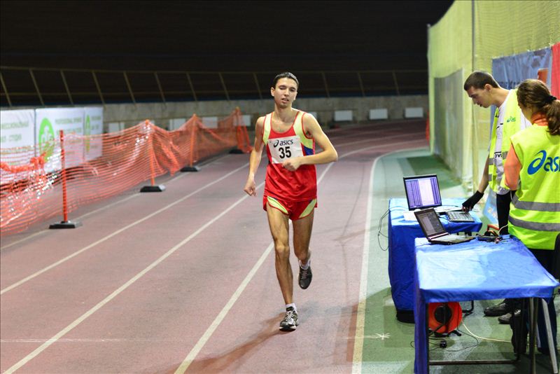 Тимур Пономарёв (Воронеж) - бронзовый призёр Чемпионата России по бегу на 100 км
